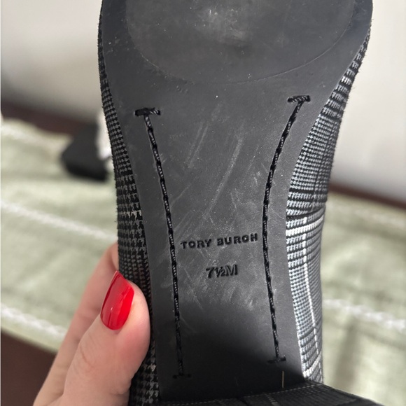 Tory Burch Black Plaid Heels with Gold Logo - Picture 7 of 10